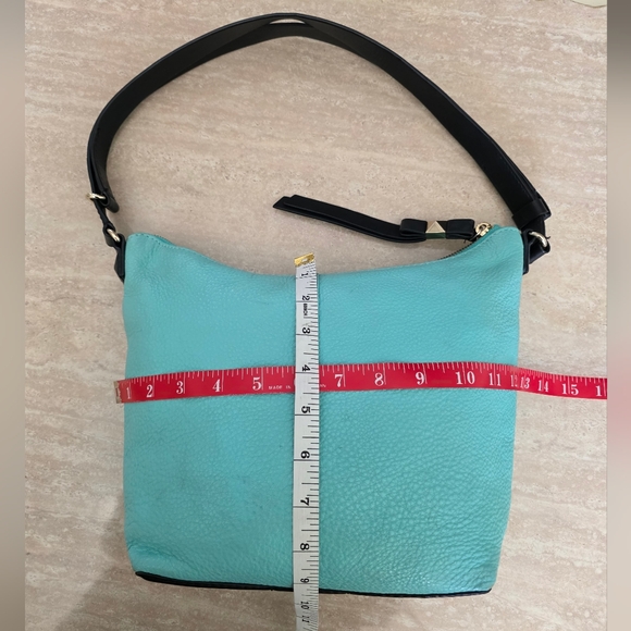 Kate Spade NY Aqua Pebble Leather Bow Bottom Black Strap Crossbody Handbag Bag - Picture 13 of 16